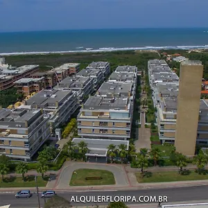 Lindo Apartamento De Frente Para O Mar - Campeche Florianópolis
