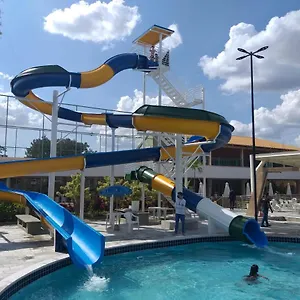 https://diroma-fiore-caldas-novas-75694-025.caldasnovashotels.com